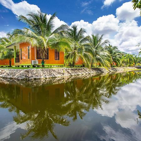 Coconut Resort Rayong Exterior photo